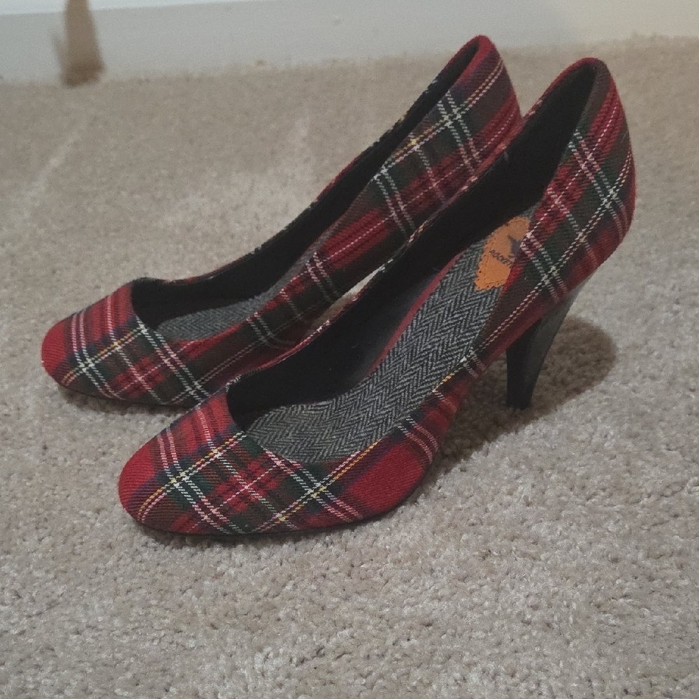 Rocket Dog Red Plaid Heels